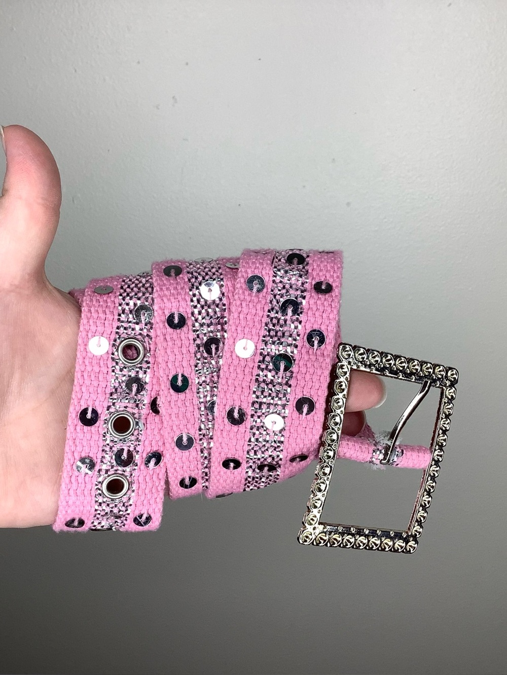 < Y2K Hot Pink Silver Sequin Embellished Adjustable Belt >